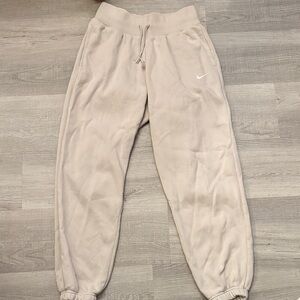 Nike Sweatpants Size Small